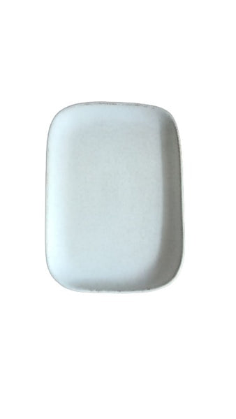 White Quartz -Rectangular Plate   20.5 x 14.8 x H: 2.5 cm