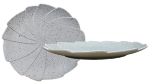 Alabaster- plate pinwheel 24.3 cm h 2.7 cm