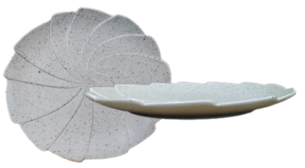 Alabaster- plate pinwheel 24.3 cm h 2.7 cm