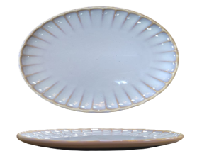 Almendra- Oval Plate  24.8 X 17 X H:1.8 cm