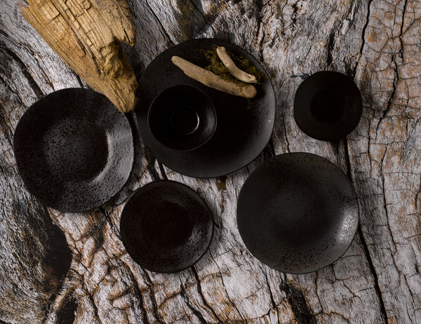 Midnight Black -Oval Salad Plate Embossed 26 x 19.5cm - Studio1765